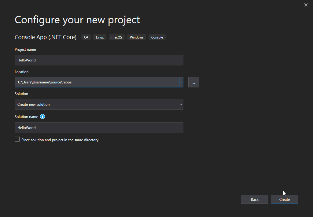 یک نام برای پروژه خود وارد کنید و روی دکمه ایجاد کلیک کنید.